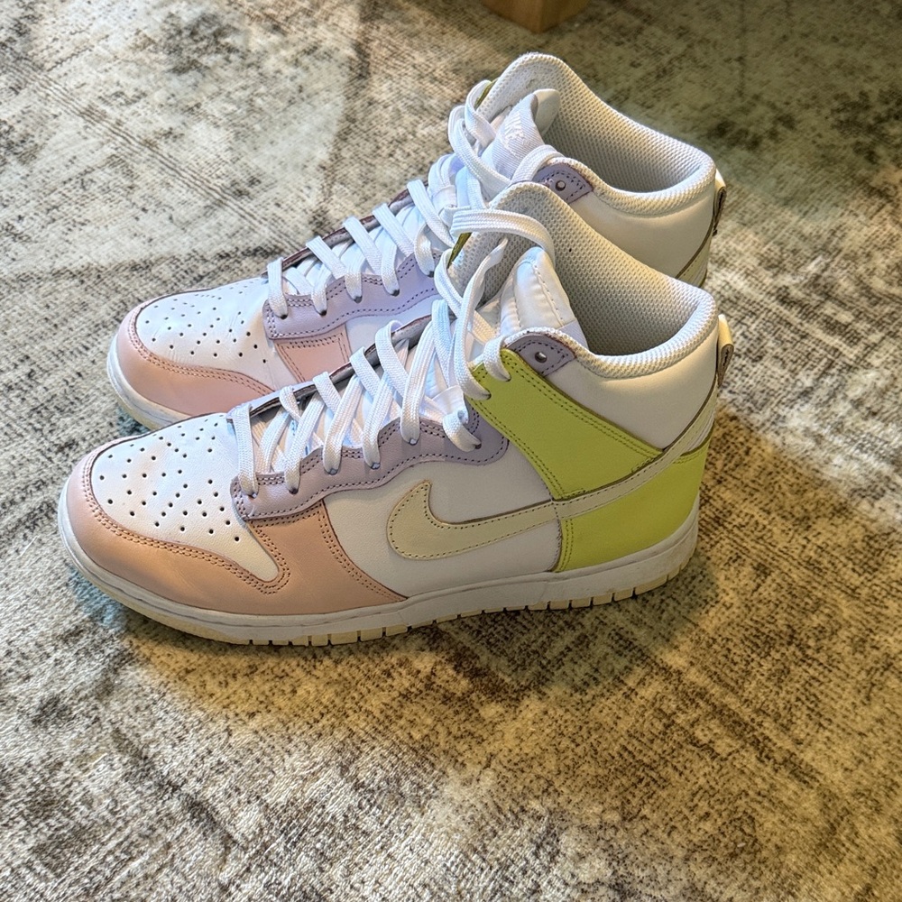 Nike Dunk High ‘lemon twist’